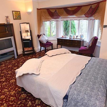 Cilbrwyn Bed & Breakfast Swansea Dış mekan fotoğraf