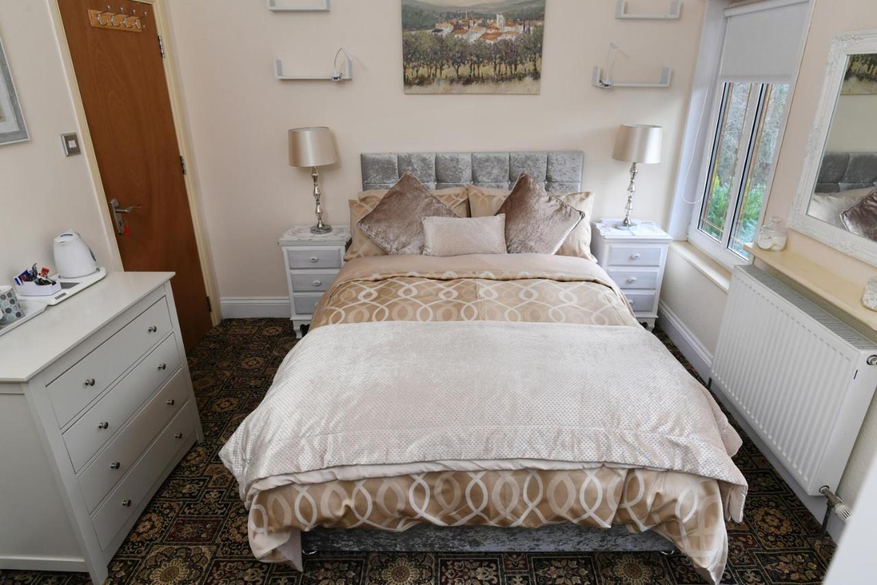 Cilbrwyn Bed & Breakfast Swansea Dış mekan fotoğraf