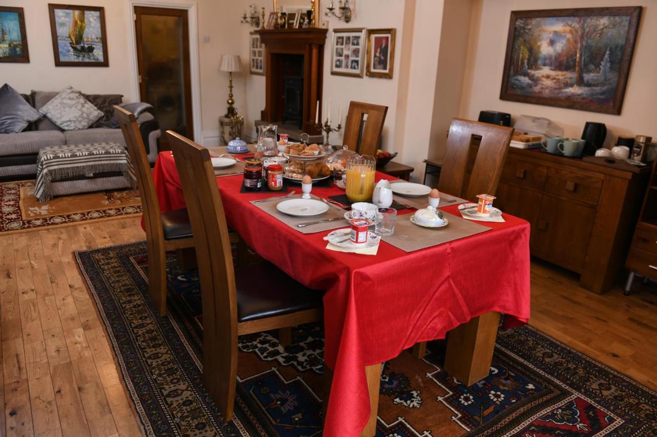 Cilbrwyn Bed & Breakfast Swansea Dış mekan fotoğraf